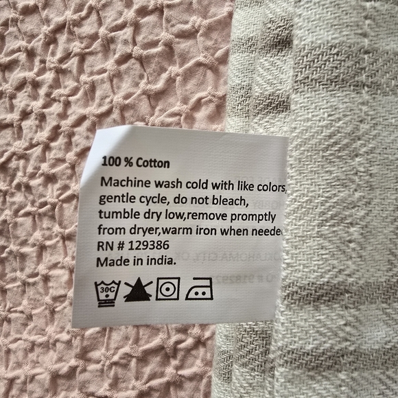 Robert Stanley Cotton Table Throw - Picture 4 of 4